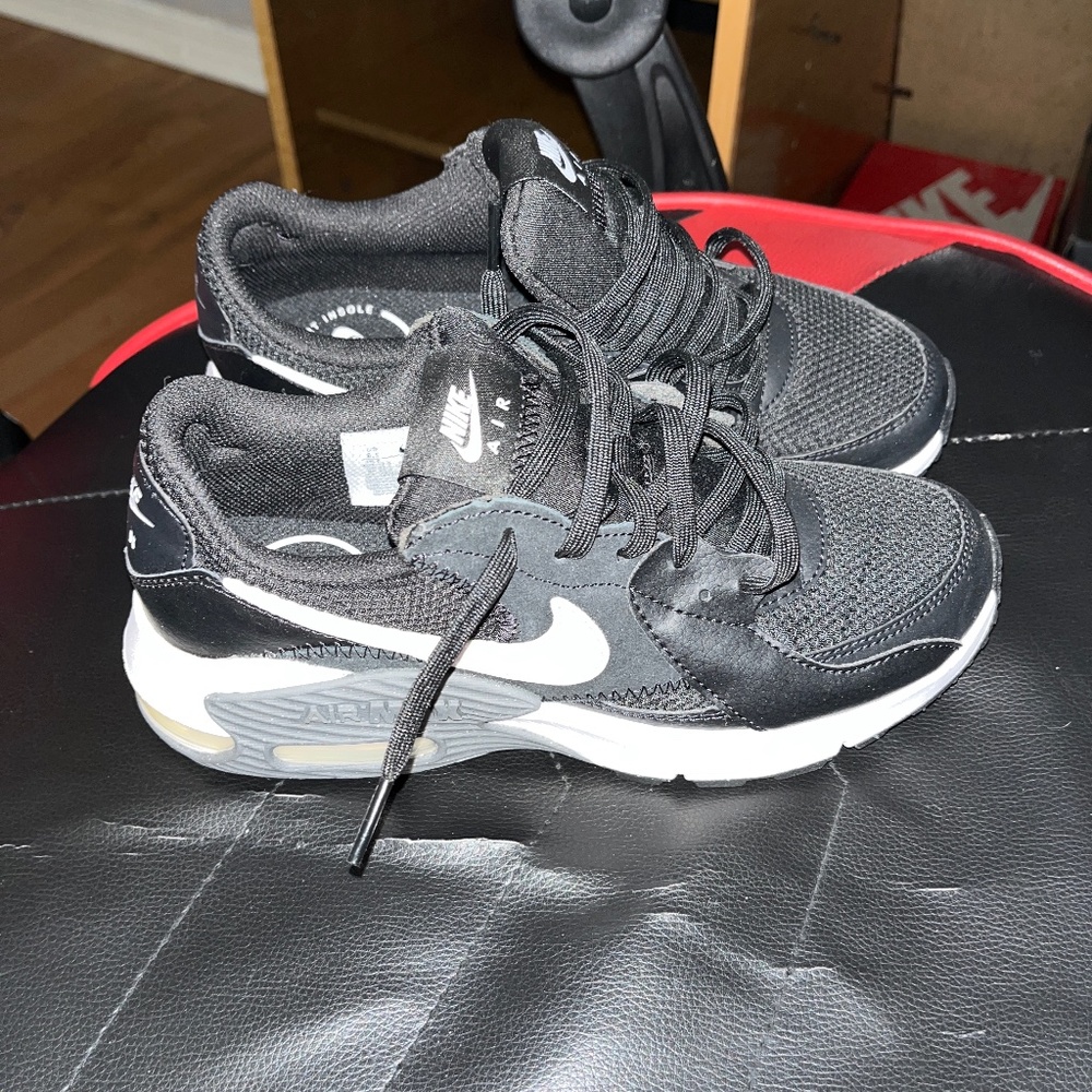 Nike air shoes